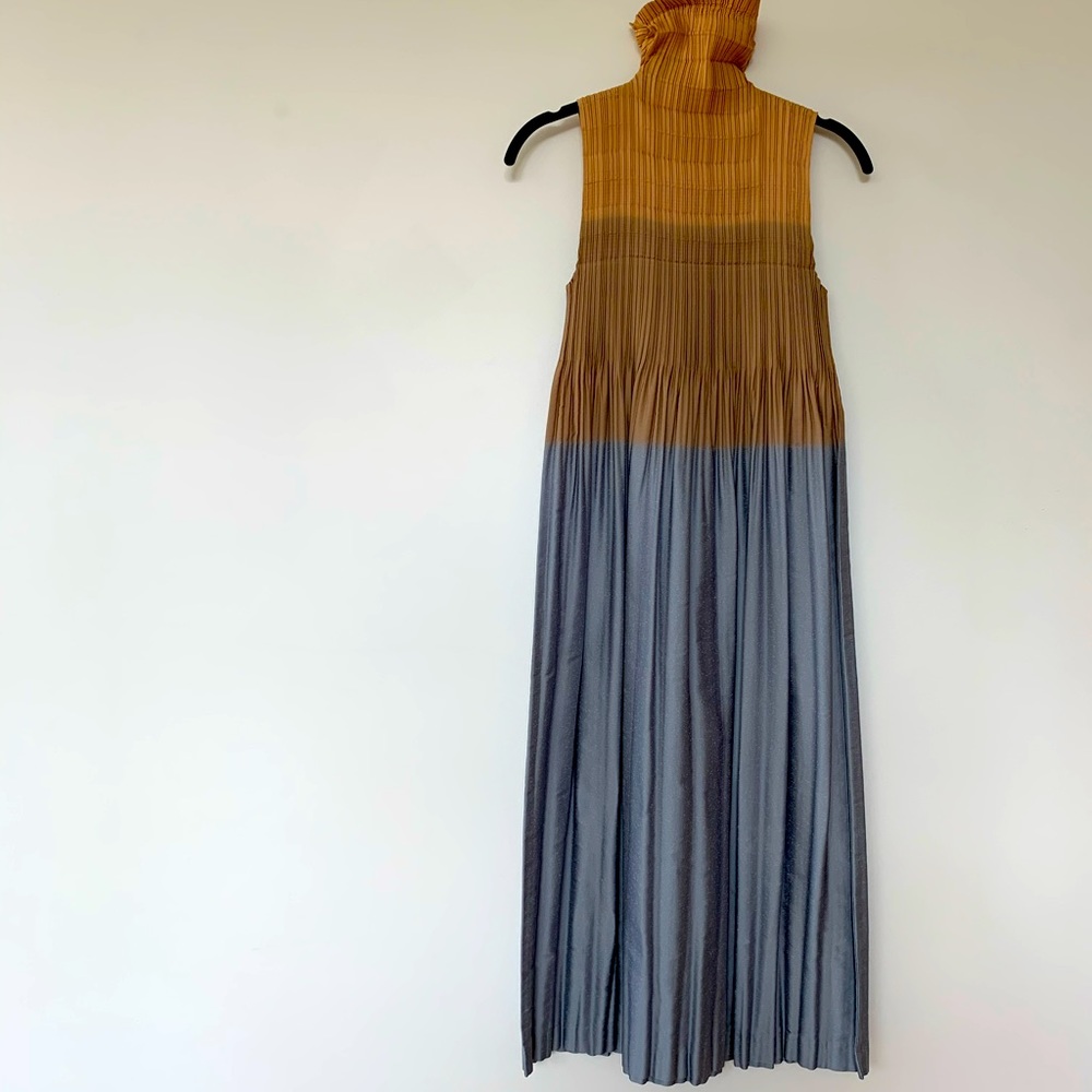Issey Miyake color blocked pleated dress size 2
